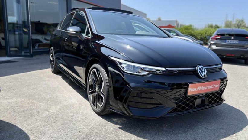 Aperçu du véhicule : R-LINE 2.0 TDI 150CV DSG7 + TOIT PANORAMIQUE + JA18 YORK + PACK HIVER + NEUF 0KM