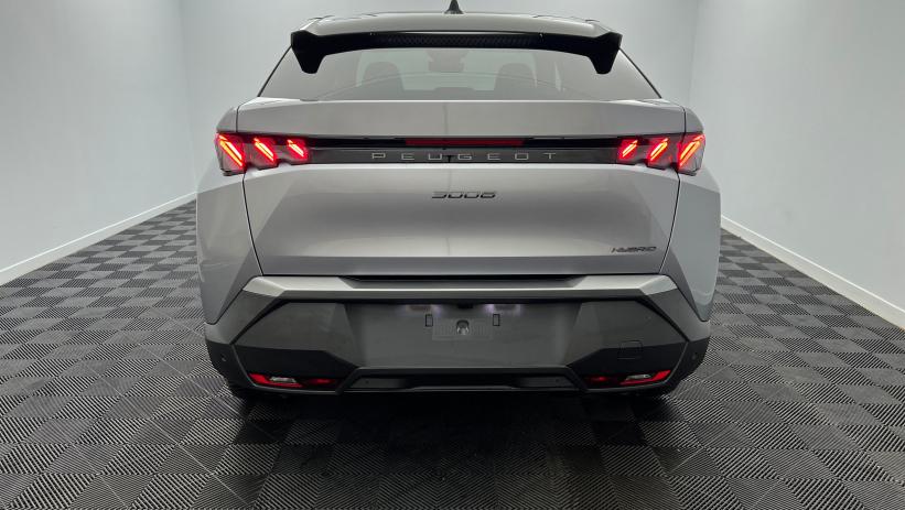 Aperçu du véhicule : Hybrid 145 e-DCS6 GT Gris Artense avec 5550€ d'équipements inclus